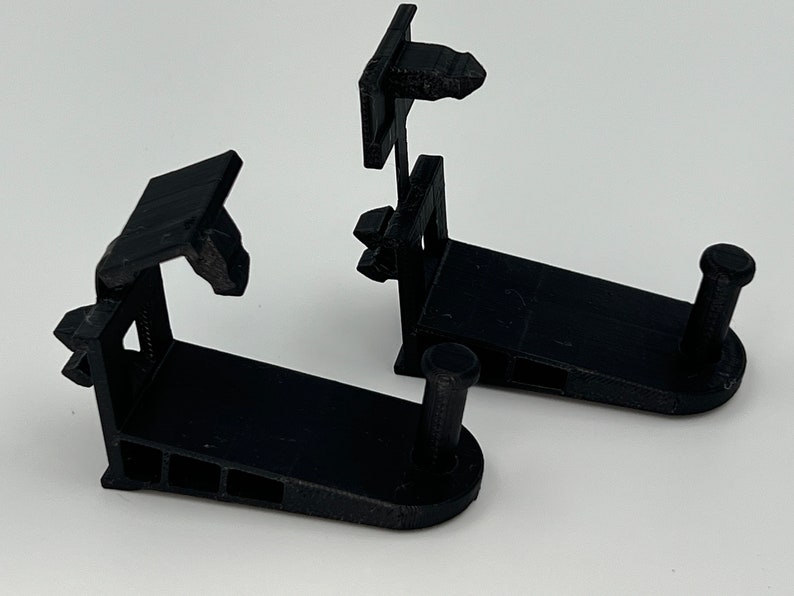 Floor Mat Holder/Clip (pair) for 2002–2006 Honda CR-V & Civic